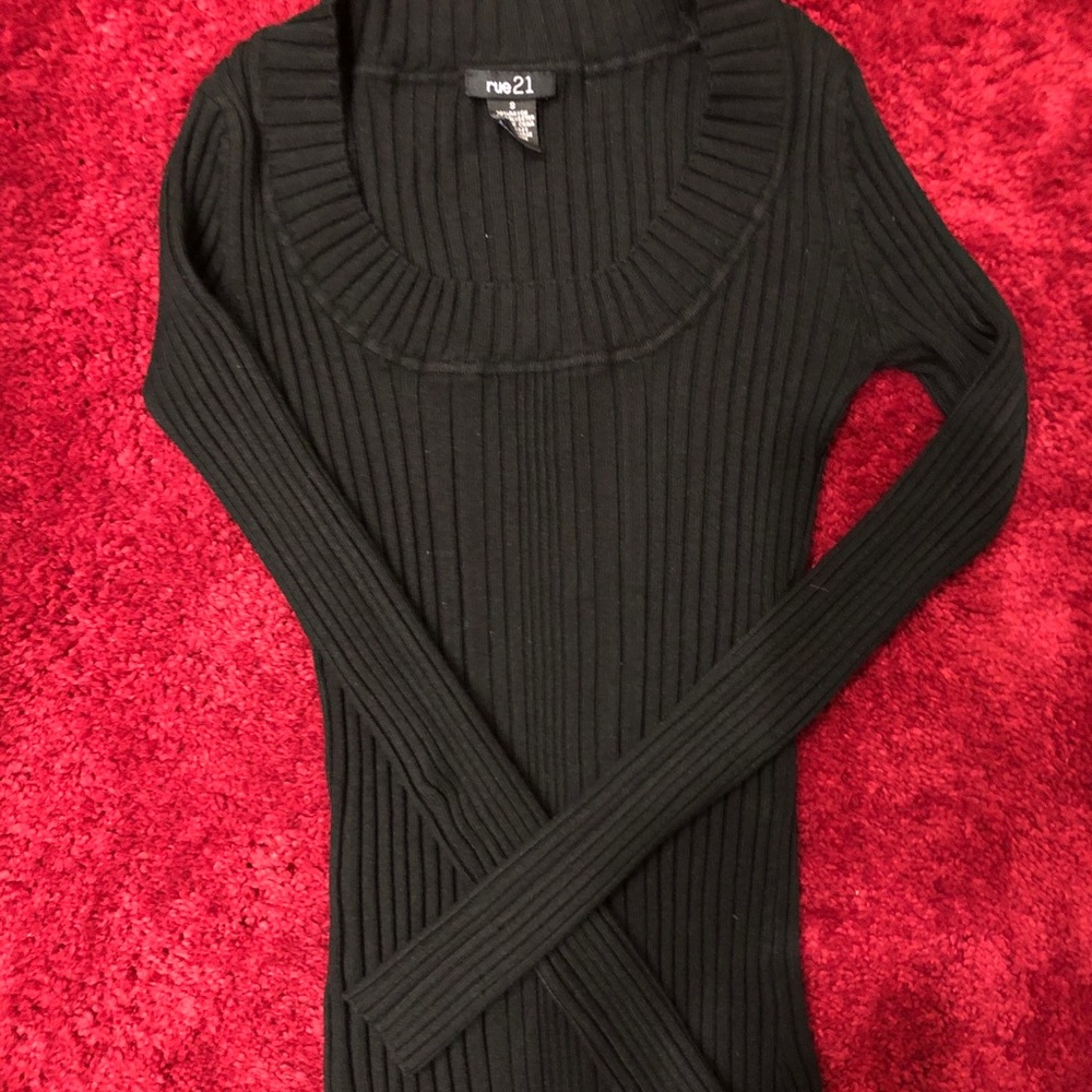 Black Knit Stretch Ribbed Sweater